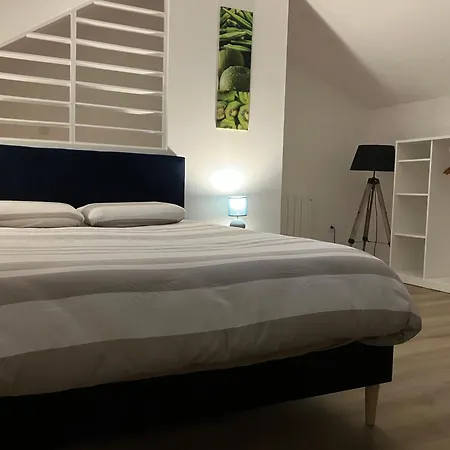 Duplex Moderne De 33m2 - Elegance Et Confort *