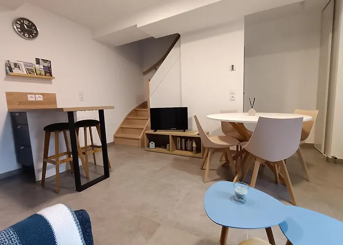 Duplex Moderne De 33m2 - Elegance Et Confort *